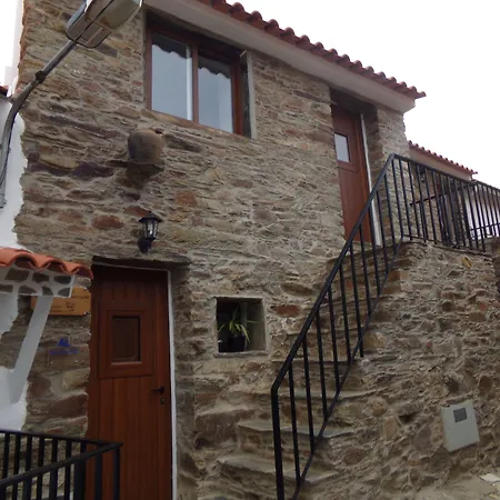 Casas Dos *