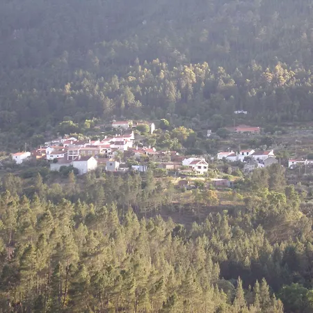 Casas Dos Ferienhaus Carregais