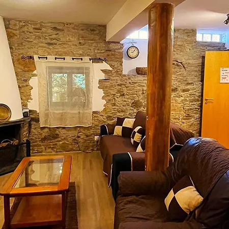 Casas Dos *