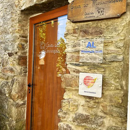 Casas Dos * Carregais