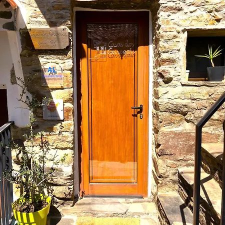 Casas Dos Holiday home Carregais