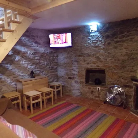 Casas Dos Carregais
