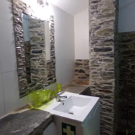 Casas Dos Carregais