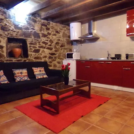 Casas Dos * Carregais