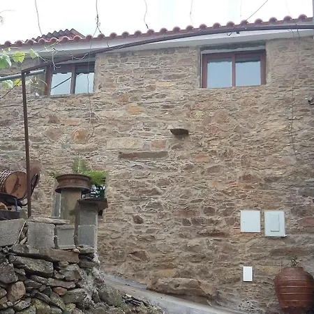 Casas Dos Ferienhaus Carregais