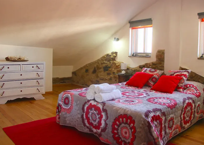 Casas Dos Carregais