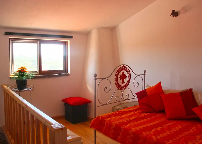 Casas Dos *