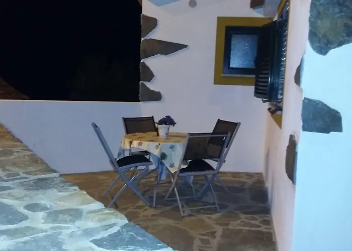 Casas Dos بيت للعطل Carregais