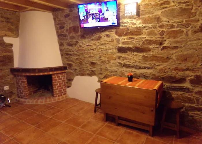 Casas Dos Carregais
