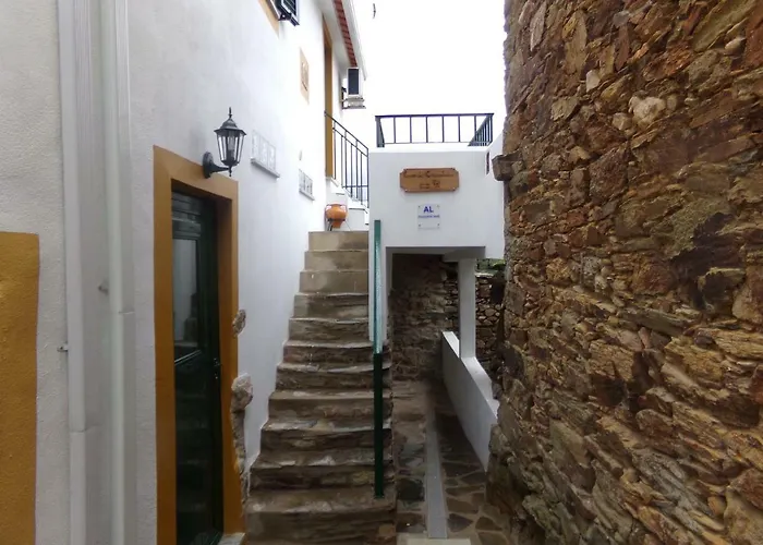Casas Dos بيت للعطل Carregais